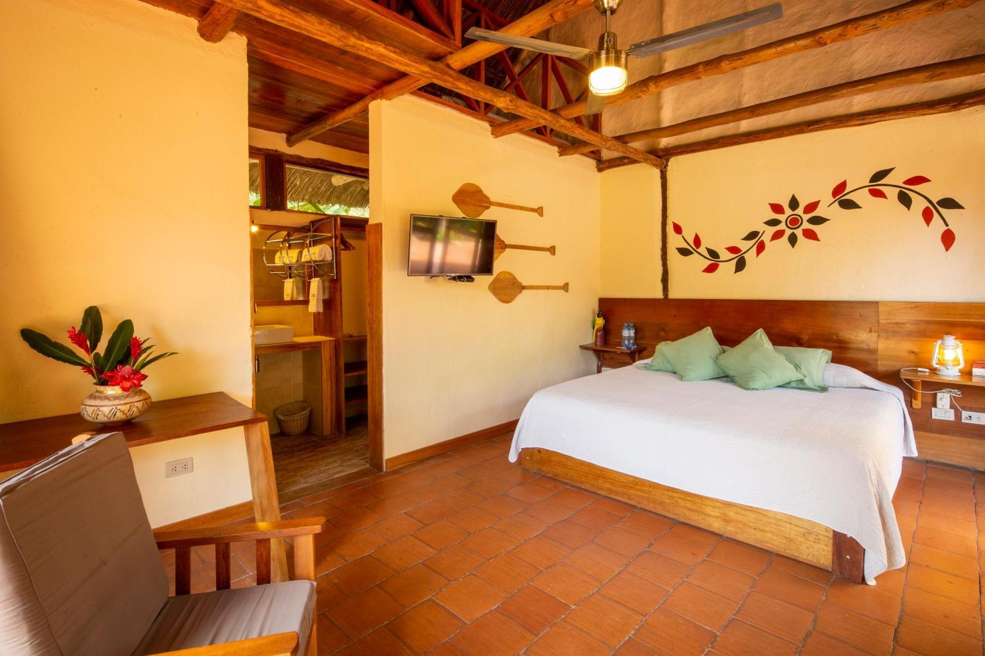 Pumarinri Amazon Lodge タラポト エクステリア 写真